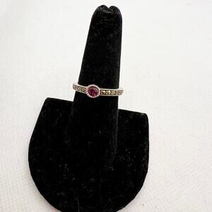 Purple gem ring with VII inscribed victorian textured silver ring band - size 7